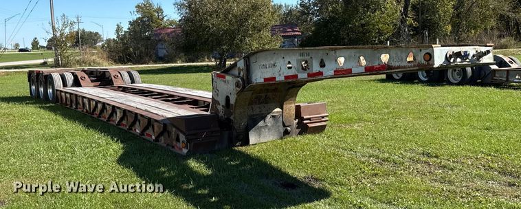 image for item EM2472 1998 Trail King TK110HDG-503 lowboy equipment trailer