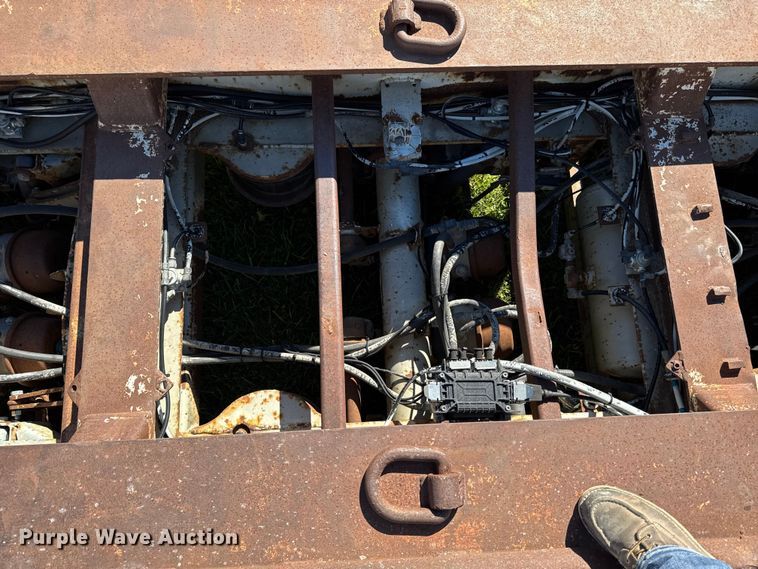 image for item EM2472 1998 Trail King TK110HDG-503 lowboy equipment trailer