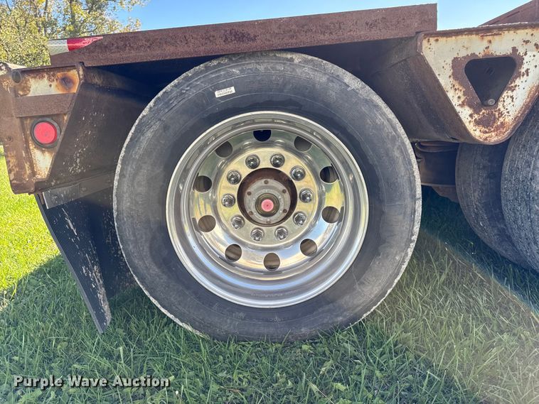 image for item EM2472 1998 Trail King TK110HDG-503 lowboy equipment trailer