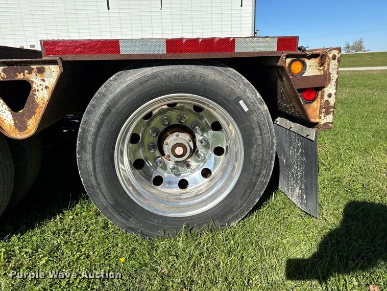 image for item EM2472 1998 Trail King TK110HDG-503 lowboy equipment trailer