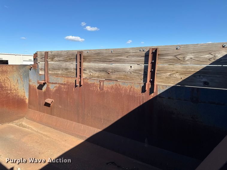 image for item EM2473 2002 Wheeler Steel Works end dump pup trailer