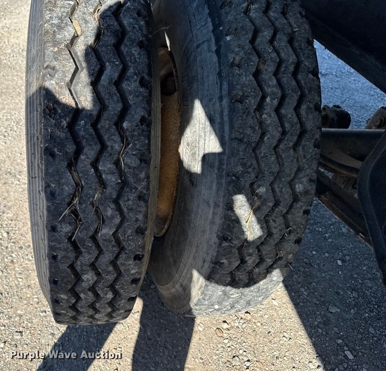 image for item EM2473 2002 Wheeler Steel Works end dump pup trailer