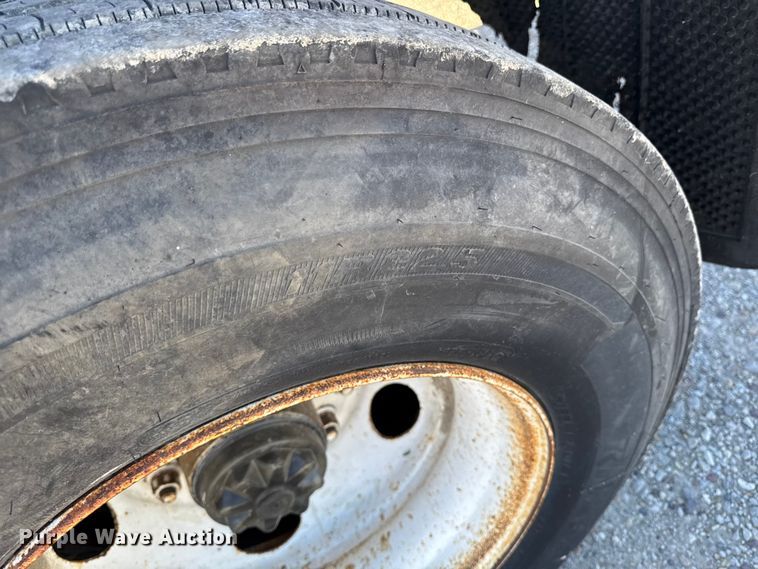 image for item EM2474 1997 Mar-Tech TEDSH14PP28W end dump pup trailer