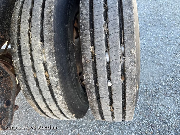 image for item EM2474 1997 Mar-Tech TEDSH14PP28W end dump pup trailer