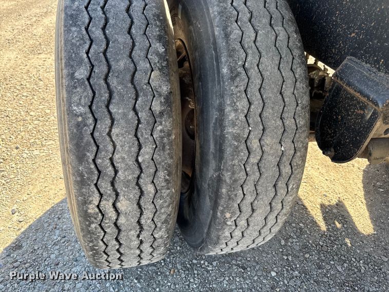 image for item EM2474 1997 Mar-Tech TEDSH14PP28W end dump pup trailer