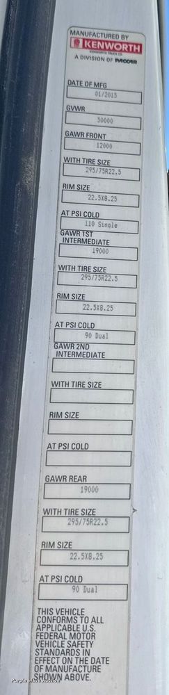 image for item EM2475 2016 Kenworth T680 semi truck