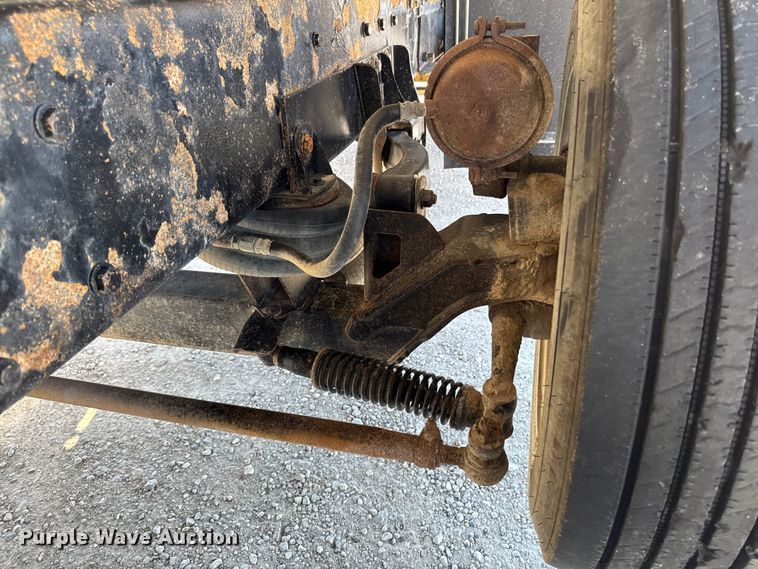 image for item EM2476 2005 Kenworth W900 dump truck