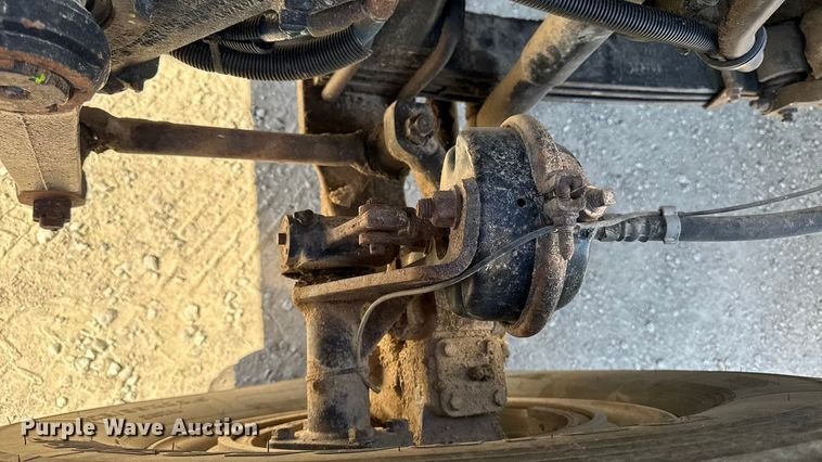 image for item EM2476 2005 Kenworth W900 dump truck