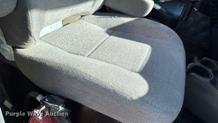 image for item EM2476 2005 Kenworth W900 dump truck