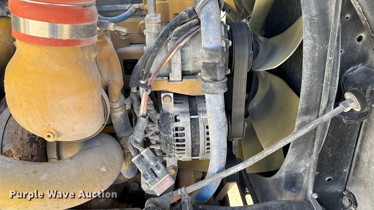 image for item EM2476 2005 Kenworth W900 dump truck