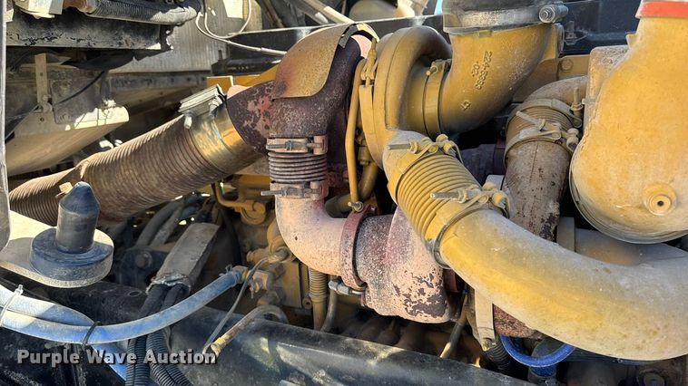 image for item EM2476 2005 Kenworth W900 dump truck