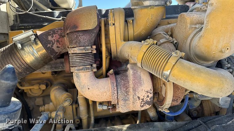 image for item EM2476 2005 Kenworth W900 dump truck