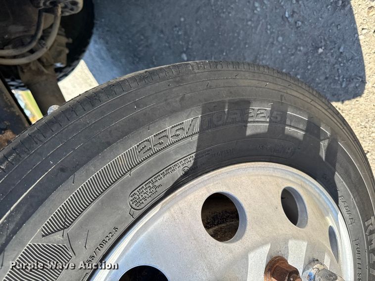 image for item EM2476 2005 Kenworth W900 dump truck