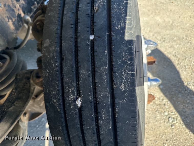 image for item EM2476 2005 Kenworth W900 dump truck