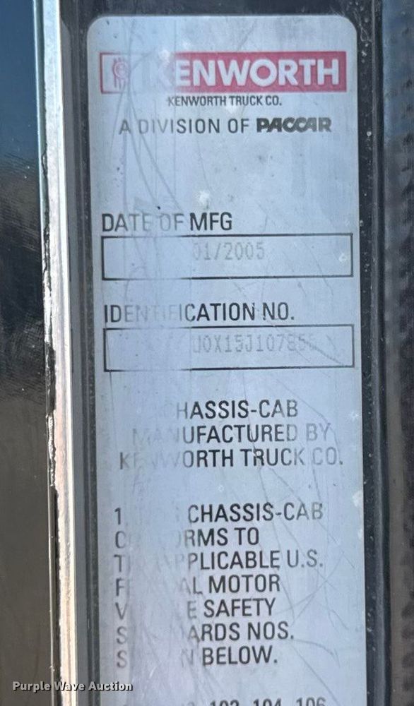 image for item EM2476 2005 Kenworth W900 dump truck