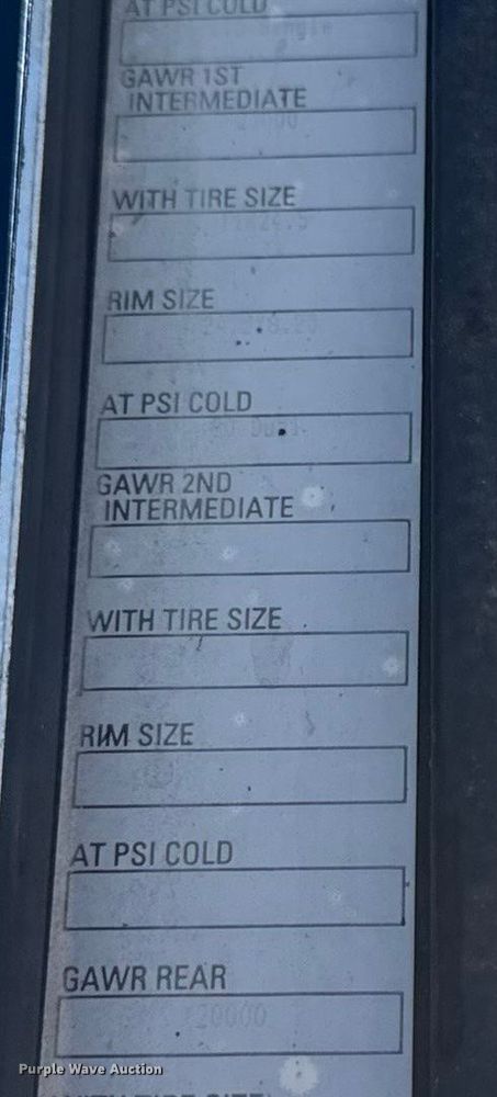 image for item EM2476 2005 Kenworth W900 dump truck