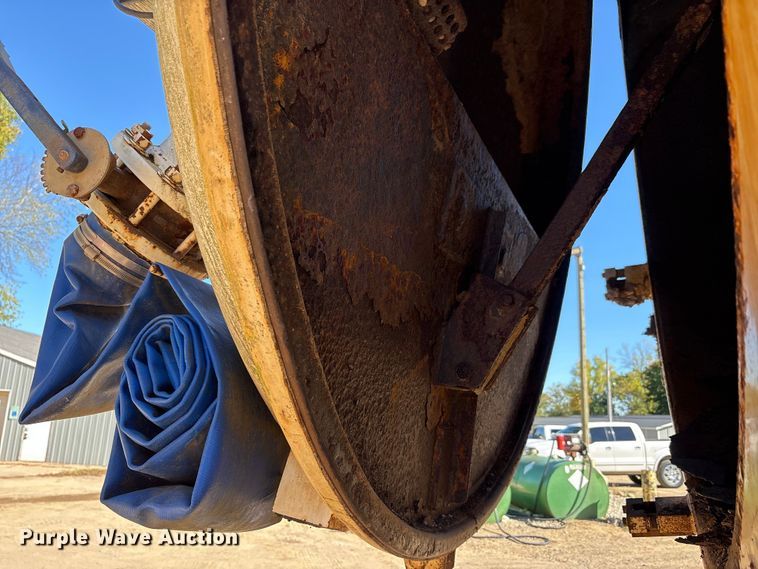 image for item EM6113 1995 Ford LN8000 sewer jetter truck