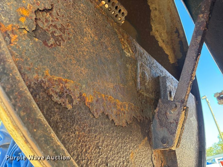 image for item EM6113 1995 Ford LN8000 sewer jetter truck