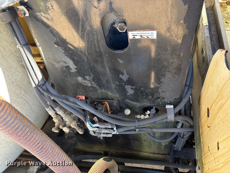 image for item EM6113 1995 Ford LN8000 sewer jetter truck