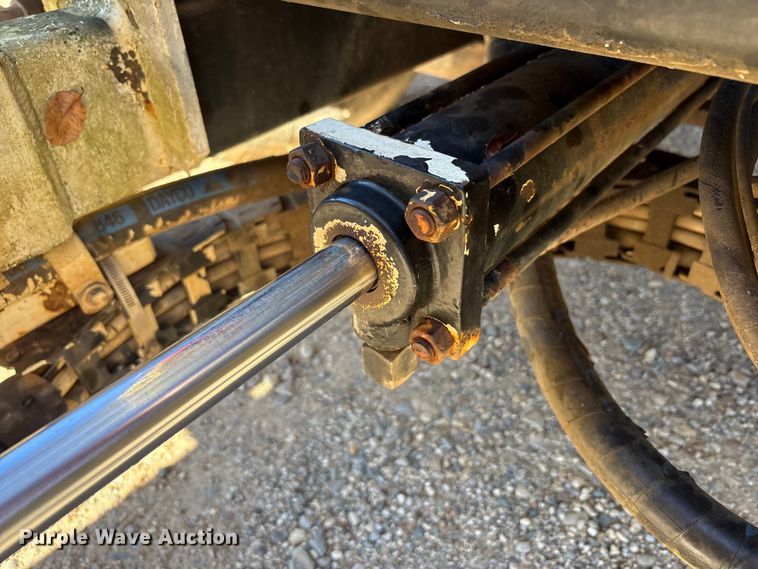 image for item EM6113 1995 Ford LN8000 sewer jetter truck