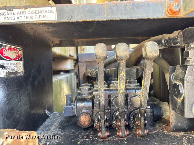 image for item EM6113 1995 Ford LN8000 sewer jetter truck