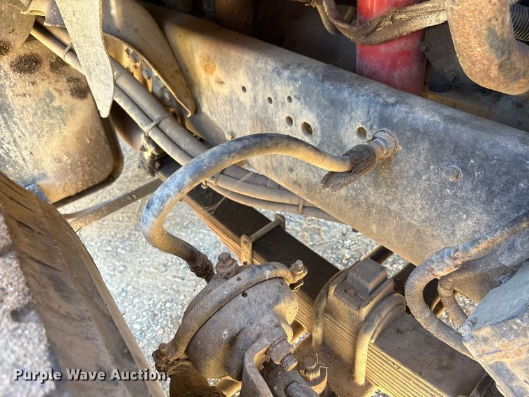 image for item EM6113 1995 Ford LN8000 sewer jetter truck