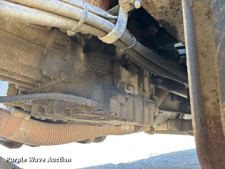 image for item EM6113 1995 Ford LN8000 sewer jetter truck