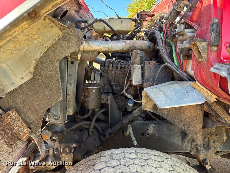 image for item EM6113 1995 Ford LN8000 sewer jetter truck