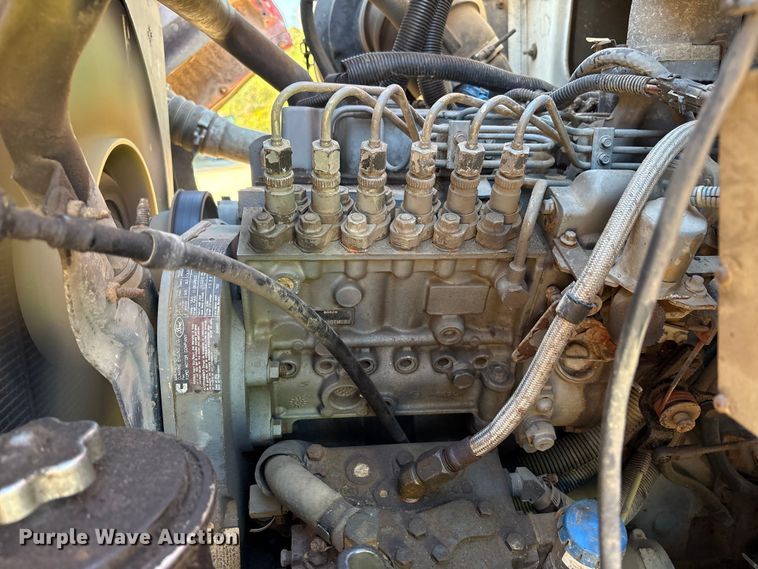 image for item EM6113 1995 Ford LN8000 sewer jetter truck