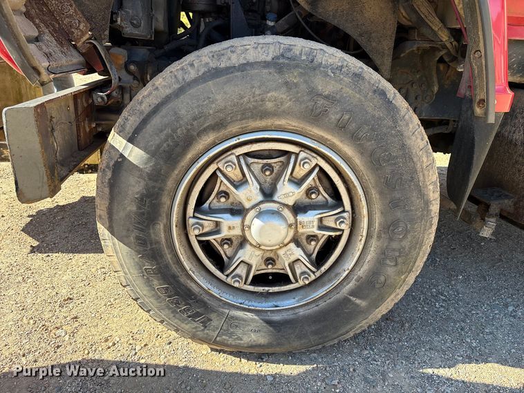 image for item EM6113 1995 Ford LN8000 sewer jetter truck