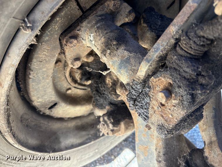 image for item EM6113 1995 Ford LN8000 sewer jetter truck