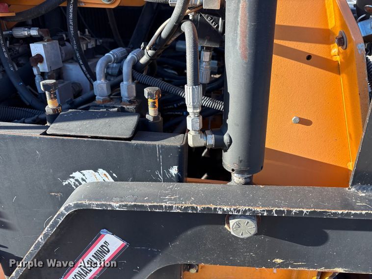 image for item EM6128 2012 Lee-Boy 8500B paver