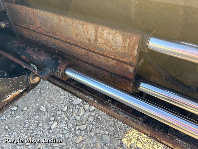 image for item EM6128 2012 Lee-Boy 8500B paver