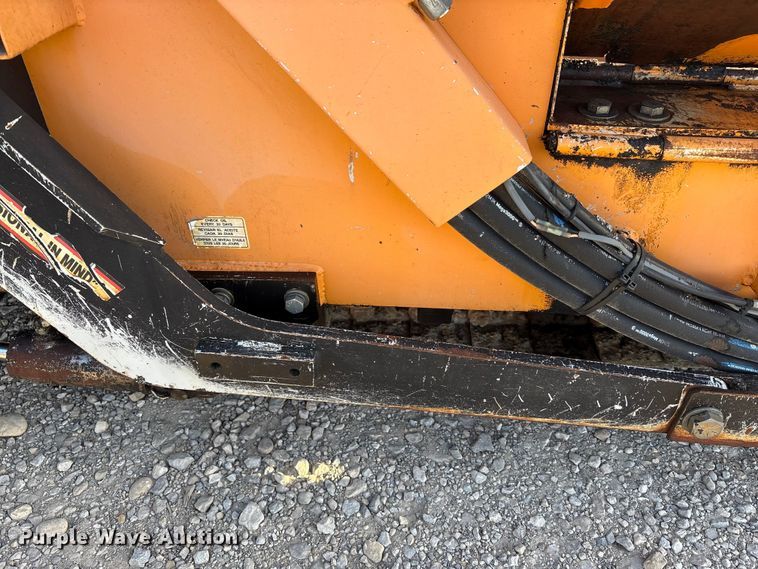 image for item EM6128 2012 Lee-Boy 8500B paver