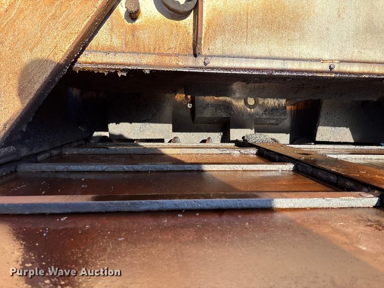 image for item EM6128 2012 Lee-Boy 8500B paver