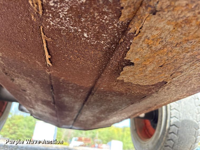 image for item EM6130 1998 Bobcat 773 skid steer loader