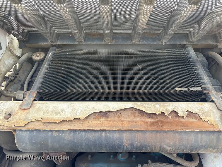 image for item EM6130 1998 Bobcat 773 skid steer loader