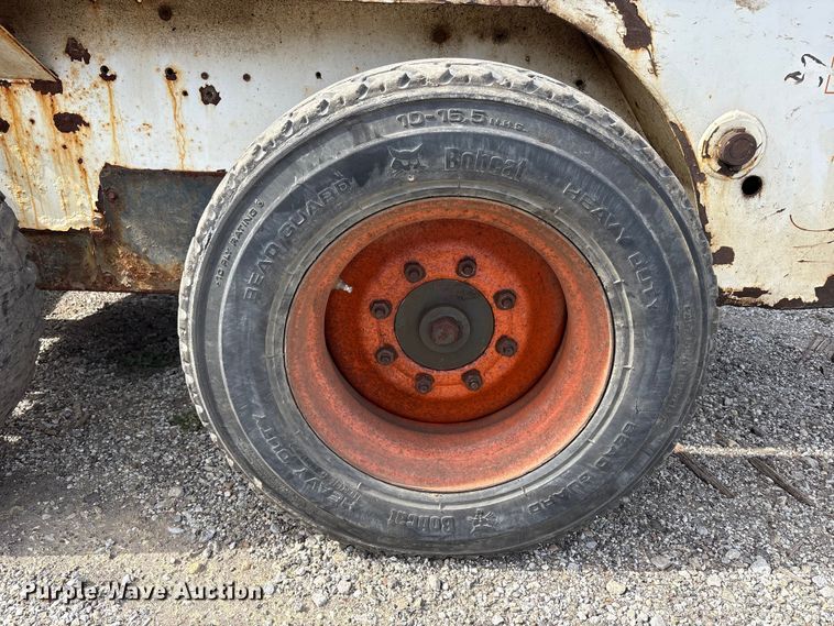 image for item EM6130 1998 Bobcat 773 skid steer loader