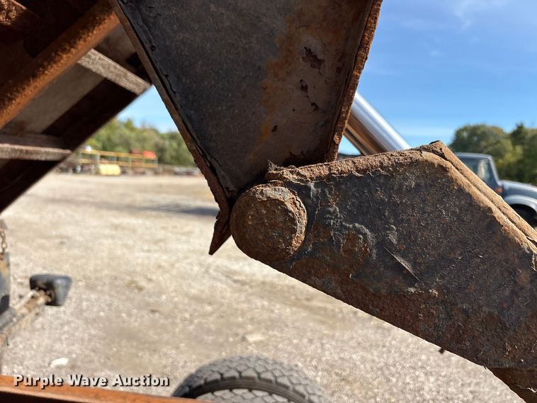 image for item EM6131 2012 Dodge Ram 5500 dump truck