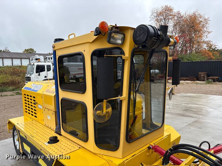 image for item EM6134 2015 Superior Broom SM80-K broom