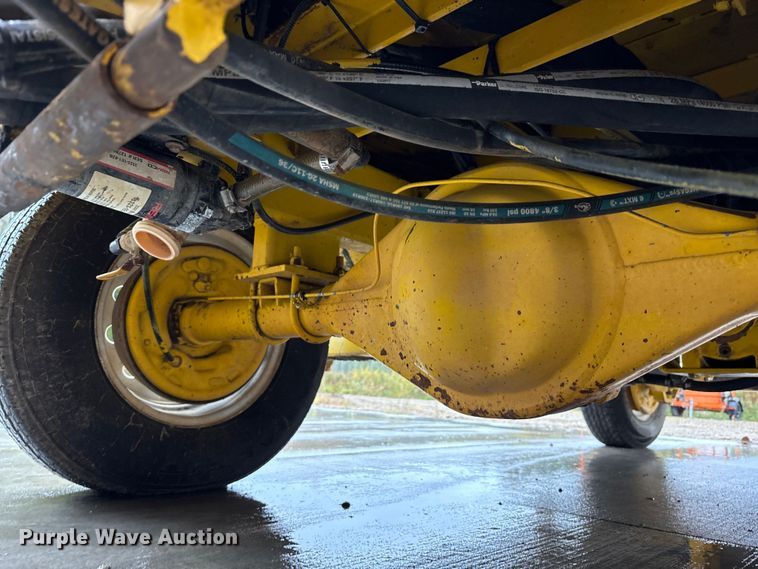 image for item EM6134 2015 Superior Broom SM80-K broom