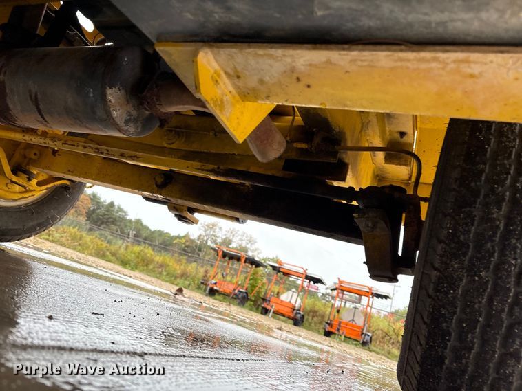 image for item EM6134 2015 Superior Broom SM80-K broom