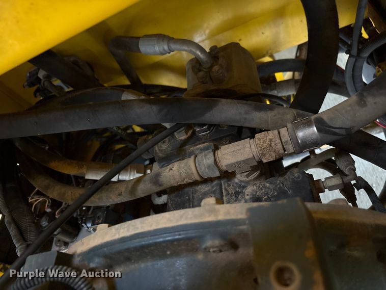 image for item EM6134 2015 Superior Broom SM80-K broom