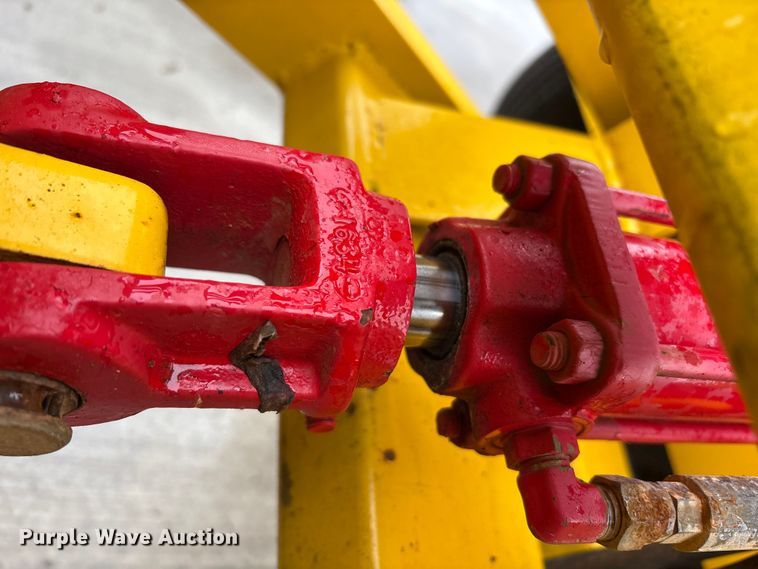 image for item EM6134 2015 Superior Broom SM80-K broom