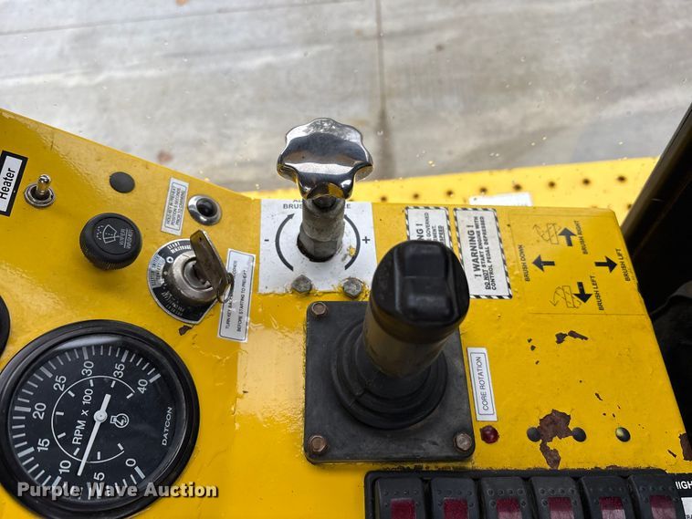 image for item EM6134 2015 Superior Broom SM80-K broom