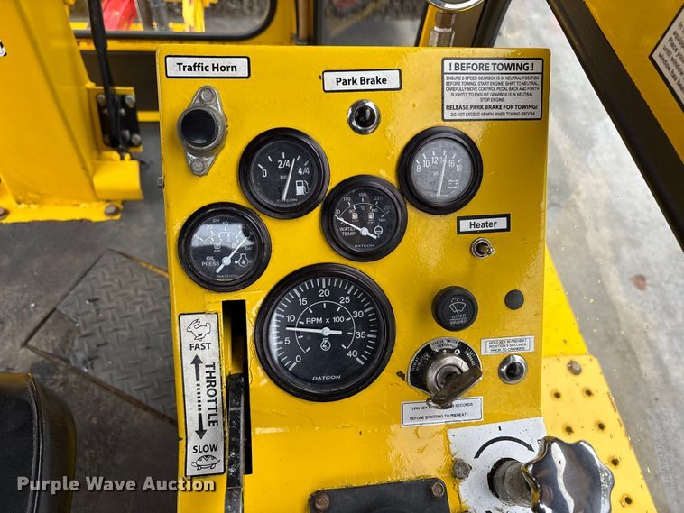 image for item EM6134 2015 Superior Broom SM80-K broom