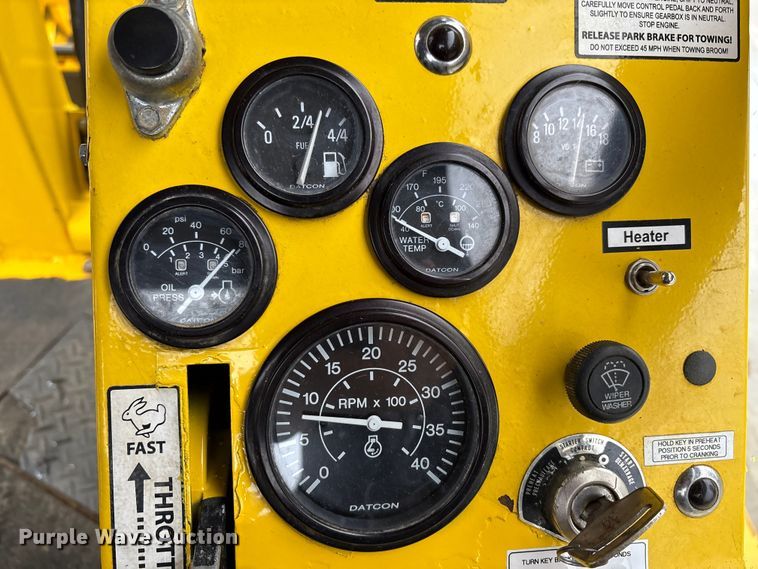 image for item EM6134 2015 Superior Broom SM80-K broom