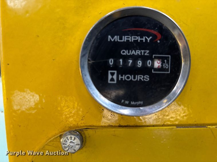 image for item EM6134 2015 Superior Broom SM80-K broom