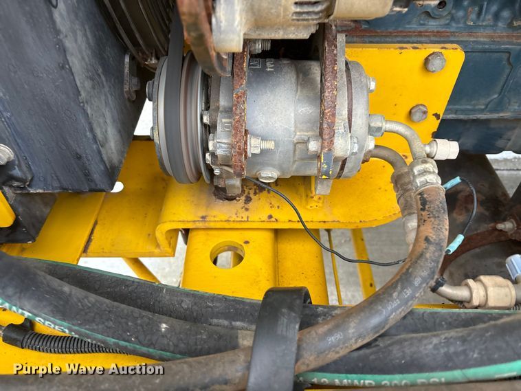 image for item EM6134 2015 Superior Broom SM80-K broom