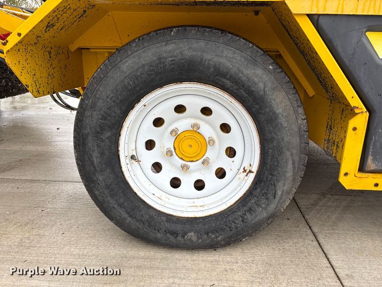 image for item EM6134 2015 Superior Broom SM80-K broom